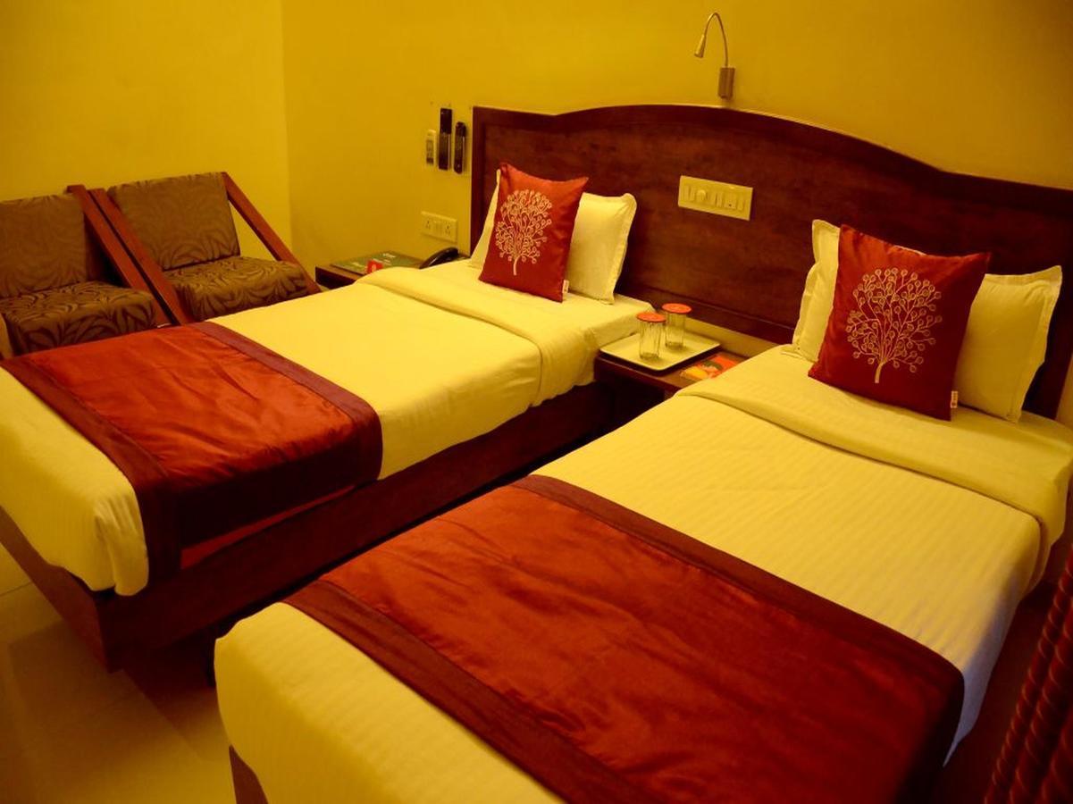 Hotel Ashiyana Pune Exterior photo